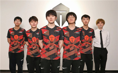 率依旧在线 率依旧在线